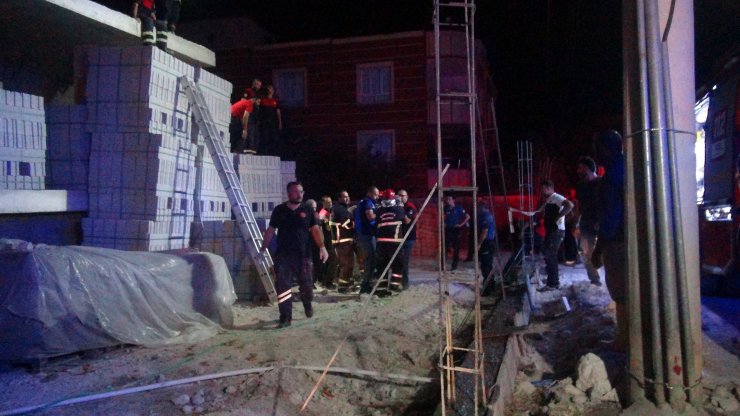 Şanlıurfa'da can pazarı! İnşaat çöktü