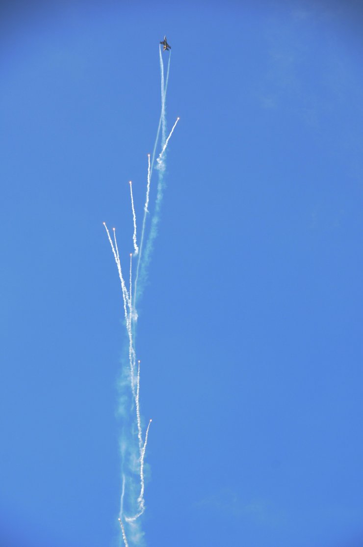 SOLOTÜRK'den gösteri uçuşu