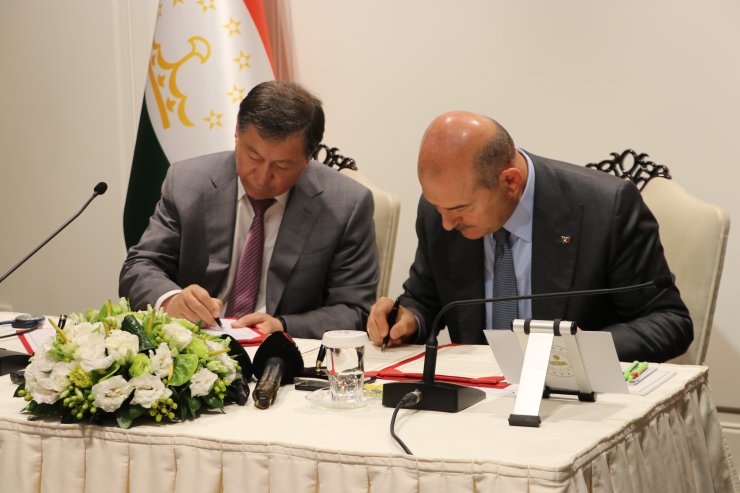 Bakan Soylu, Tacikistanlı mevkidaşı Rahimzoda'yı  ağırladı