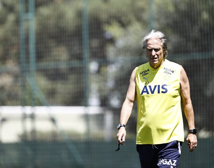 Fenerbahçe, Dinamo Kiev hazırlıklarına devam etti