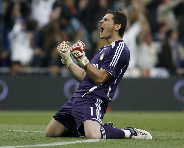 Iker Casillas, Antalya'ya geliyor