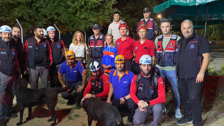 Kanyonda kaybolan İtalyan kadın 4 saatte bulundu