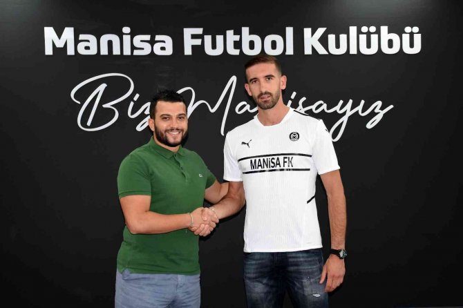 Kosovalı savunma oyuncusu David Domgjoni Manisa FK’da