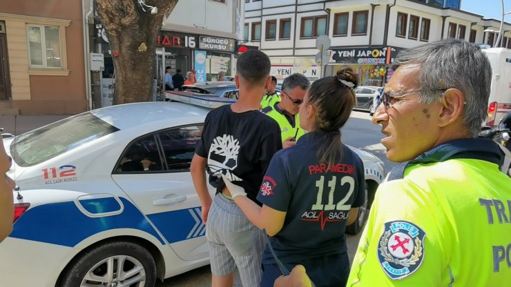 Trafikte tartıştığı 16 yaşındaki engelli genci darbetti