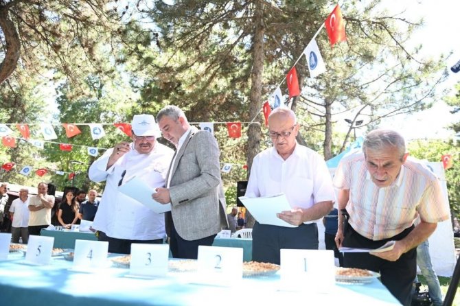 Türkiye’nin en meşhur leblebileri Çorum'da yarıştı