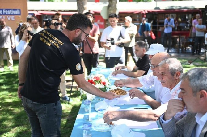 Türkiye’nin en meşhur leblebileri Çorum'da yarıştı
