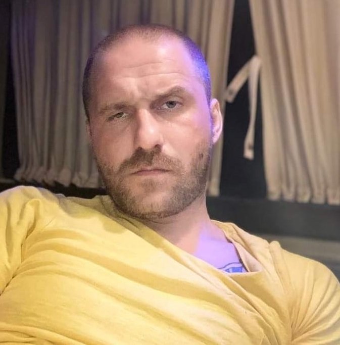 Arkadaşını öldürdükten sonra saklandığı bacada yakalandı; o anlar kamerada