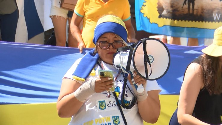 Beyoğlu'nda Ukraynalılardan siren sesleriyle canlandırma