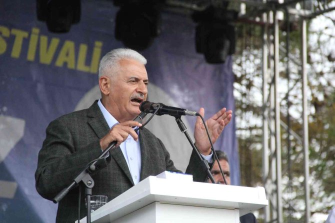 Binali Yıldırım: "2023’te er meydanına çıkacağız"