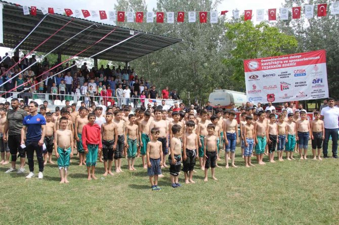 Binali Yıldırım: "2023’te er meydanına çıkacağız"