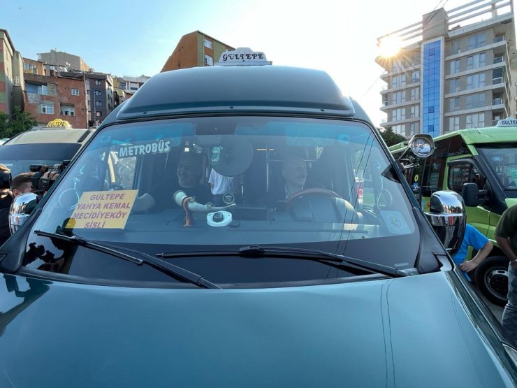 Bakan Karaismailoğlu: Bin minibüsün daha dönüşümü konusunda çalışmamız var