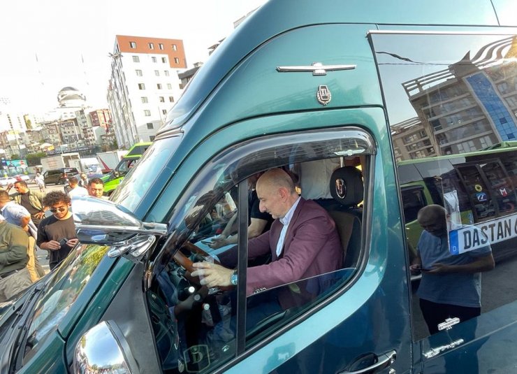 Bakan Karaismailoğlu: Bin minibüsün daha dönüşümü konusunda çalışmamız var