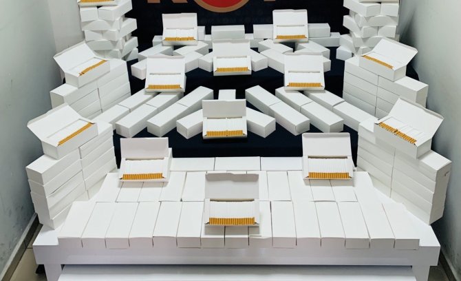 Denizli’de 10 binlerce kaçak tütün malzemesi ele geçirildi