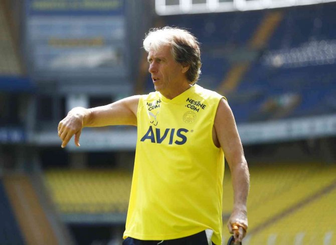 Fenerbahçe, Dinamo Kiev maçına statta çalıştı