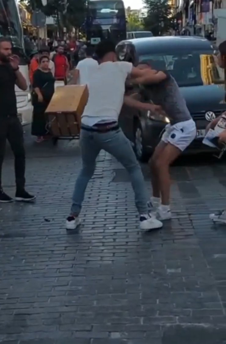 Güvenlik kamera görüntülerinde ilginç anlar 