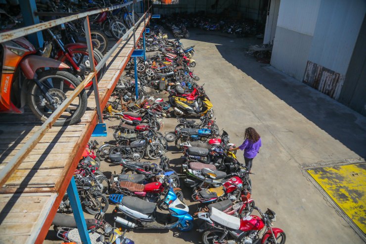 Hurda motosikletler geri dönüşümle kullanıma sunuluyor