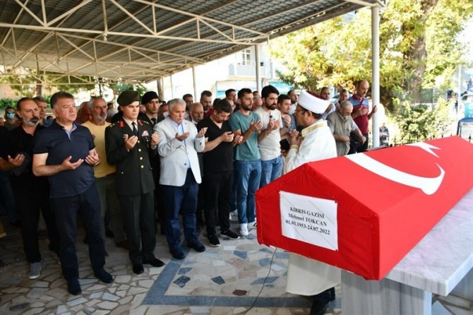 Kıbrıs Gazisi son yolculuğuna uğurlandı