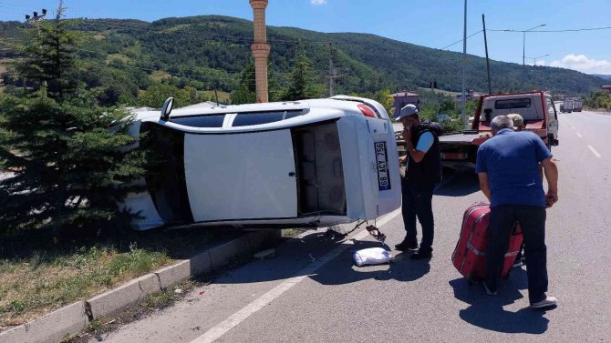Samsun’da otomobil takla attı: 3 yaralı