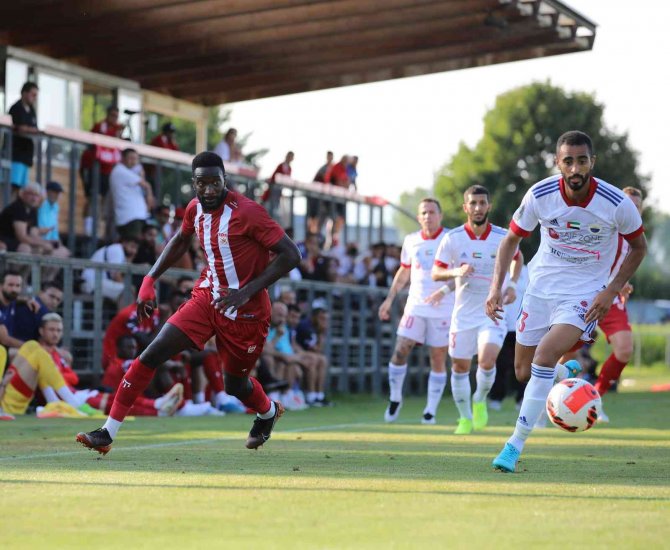 Sivasspor’dan hazırlık maçını 2 golle kazandı