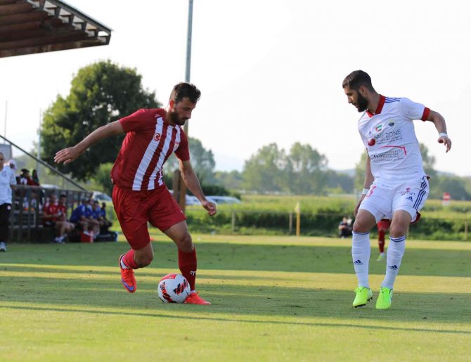 Sivasspor’dan hazırlık maçını 2 golle kazandı