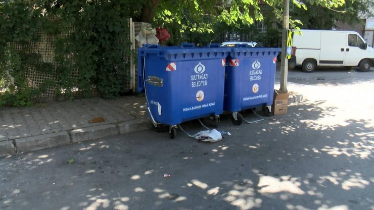 Takip ettiği kadını sırtından 3 kez bıçakladı 