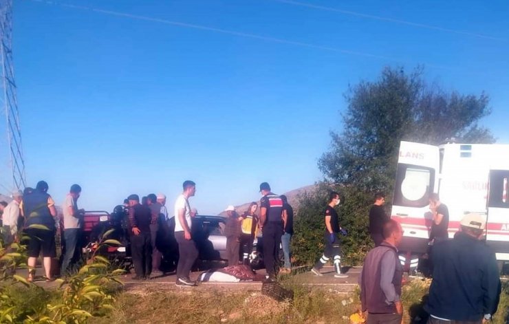 Tarım araçları çarpıştı: 1 ölü, 7 yaralı