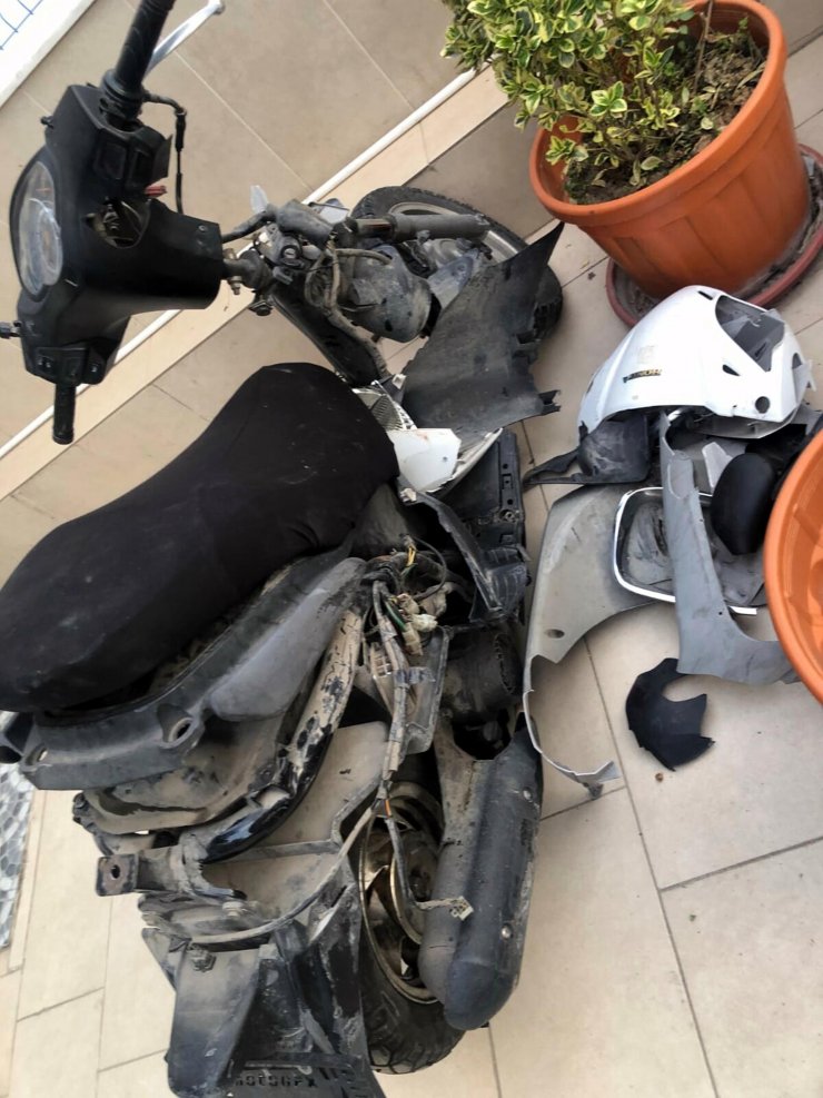 Veteriner, hırsız sandığı motosikletliye otomobiliyle çarptı