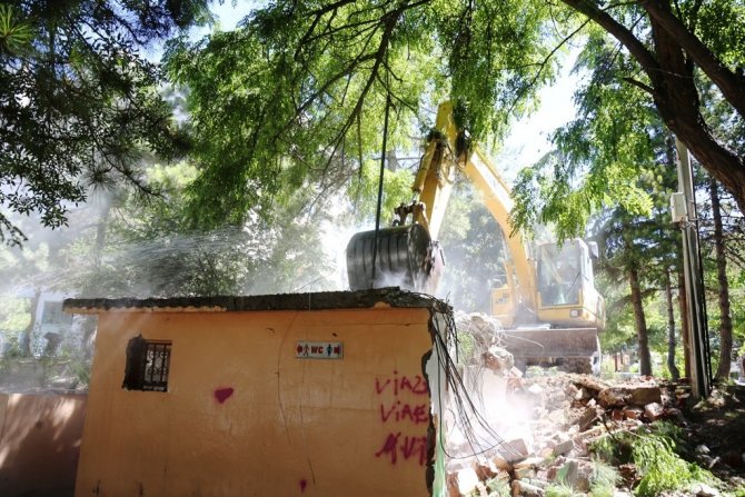 Yıllar sonra Yunus Emre Parkı yeniden şekilleniyor