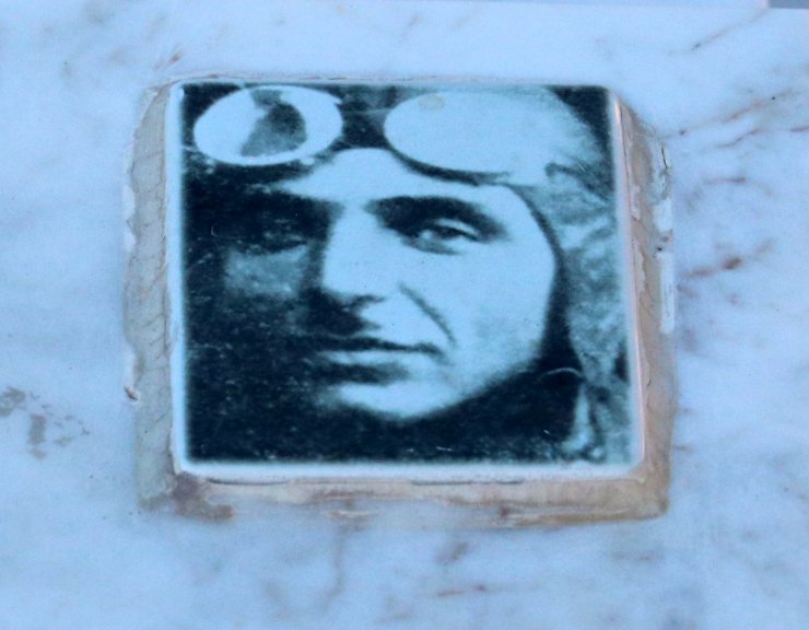 Afyonkarahisar Hava Şehitliği'nin ilk halinin fotoğrafı, 100 yıl sonra ortaya çıktı