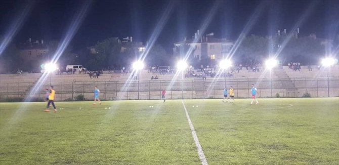 Beyşehir'de gençler arası futbol turnuvası başladı