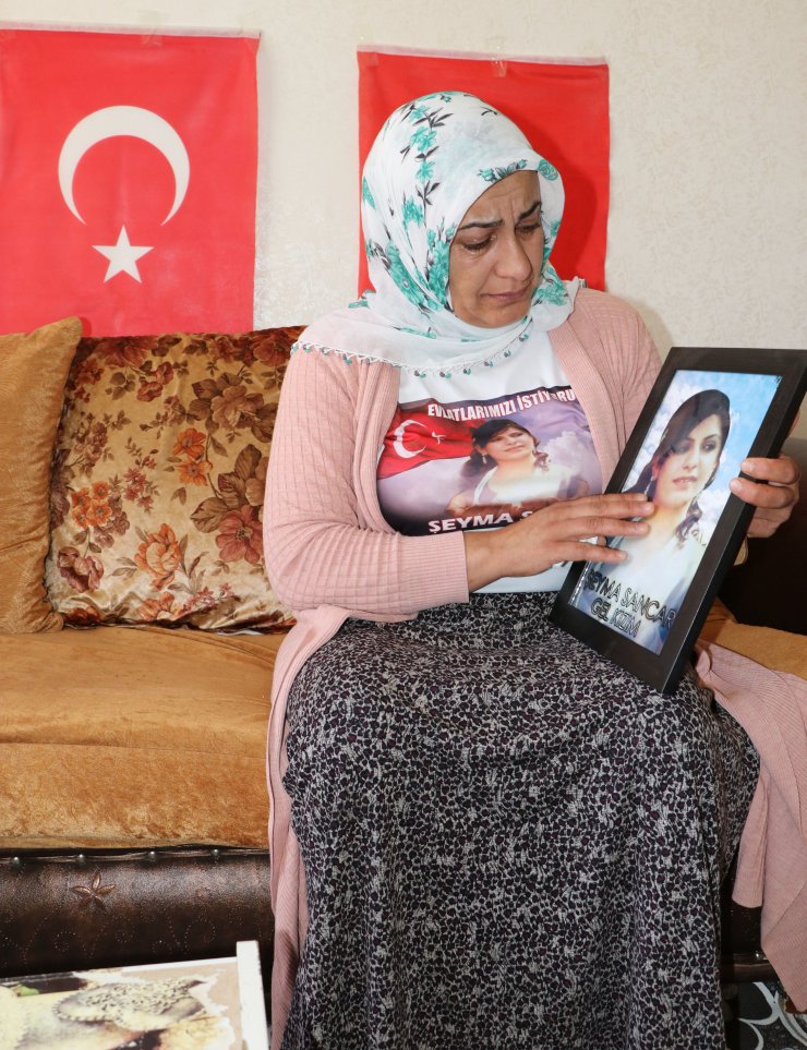 Anneden, dağa kaçırılan kızına 'teslim ol' çağrısı