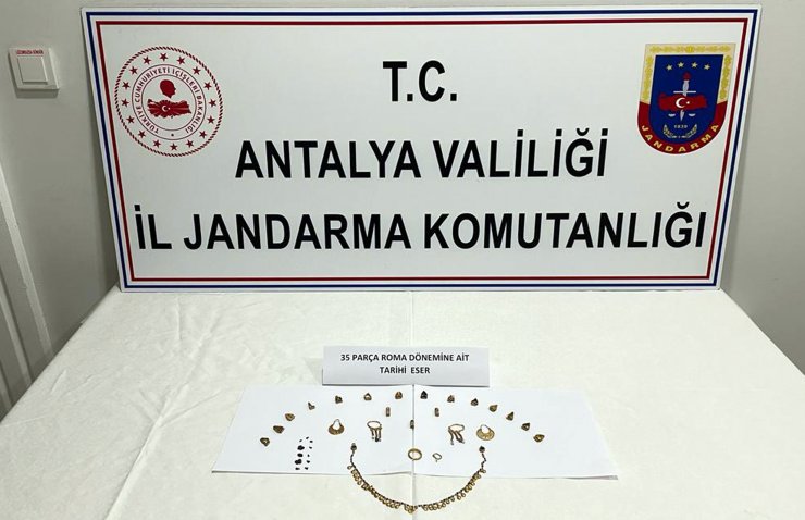 Antalya'da 10 milyon liralık tarihi eser operasyonu