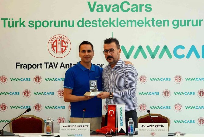 Antalyaspor’a yeni forma sponsoru