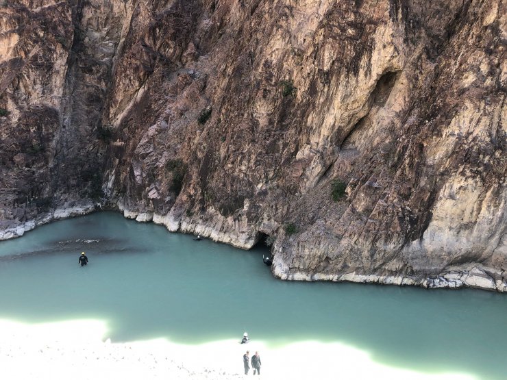 Çoruh Nehri'nde kaybolan işçinin cansız bedeni bulundu