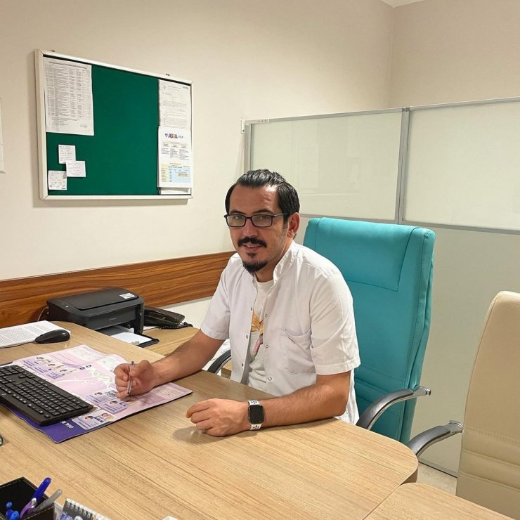 Doktor, sevgilisini dövüp 5 yerinden bıçakladı