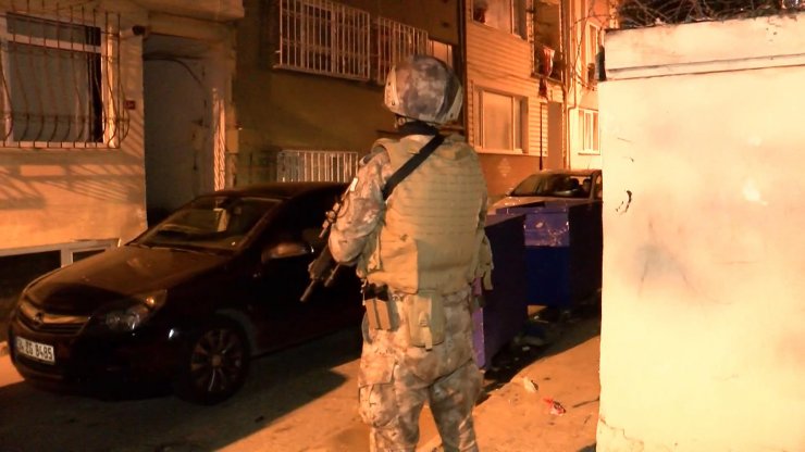 İstanbul'da uyuşturucu satıcılarına operasyon