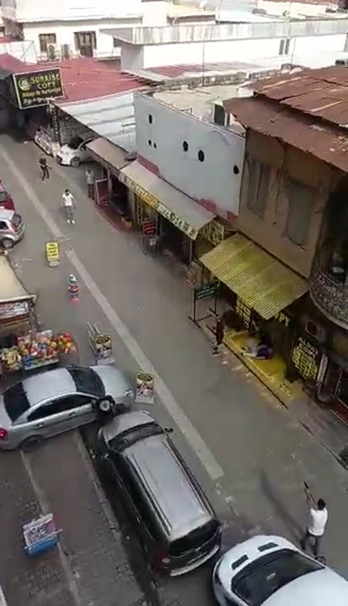  Kırtasiyecilerin çatışmasının ardından 'delgeç' çıktı