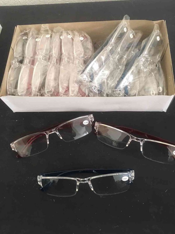 Konya'ya kargoyla gönderilmeye çalışılan kaçak ürünler ele geçirildi