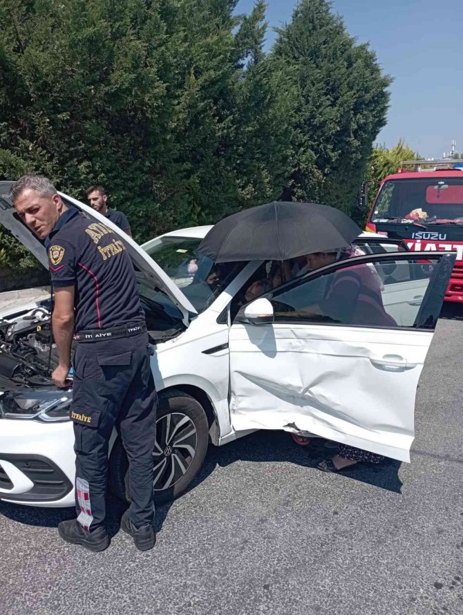 Kuşadası’nda trafik kazası: 1 yaralı