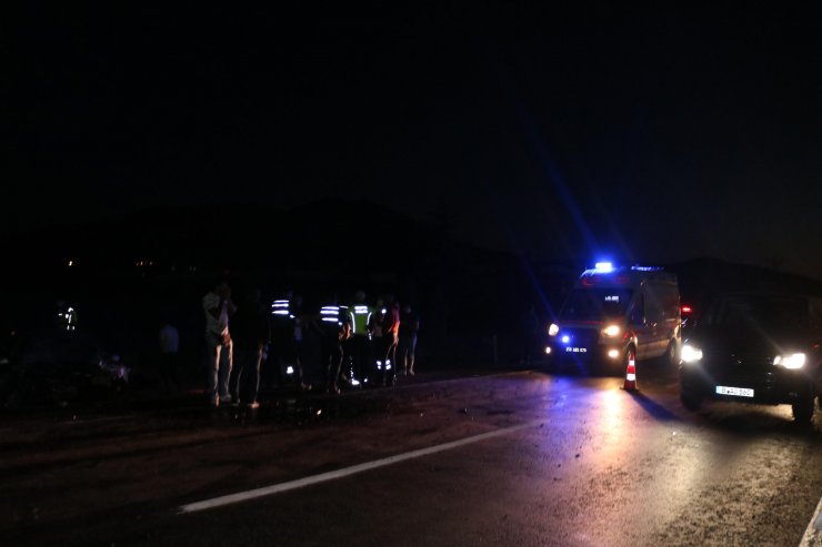 Nevşehir’de 3 aracın karıştığı zincirleme kaza: 5 yaralı