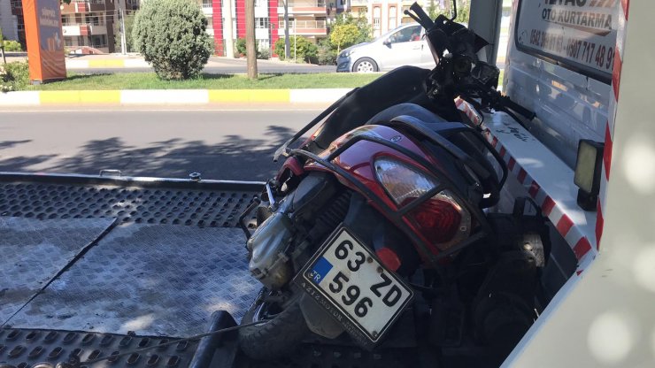 Şanlıurfa’da kamyonun çarptığı motosikletteki 2 kişi öldü