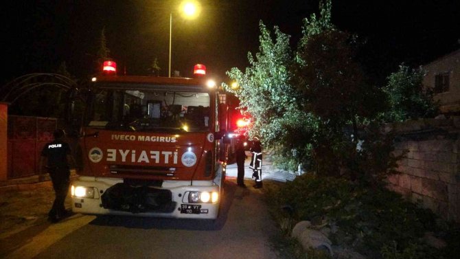 Mutfak tüpü bomba gibi patladı: 2 yaralı