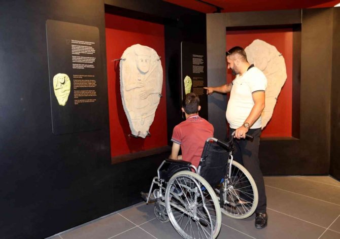 Özel gereksinimli çocuklar tarihe yolculuk yaptı