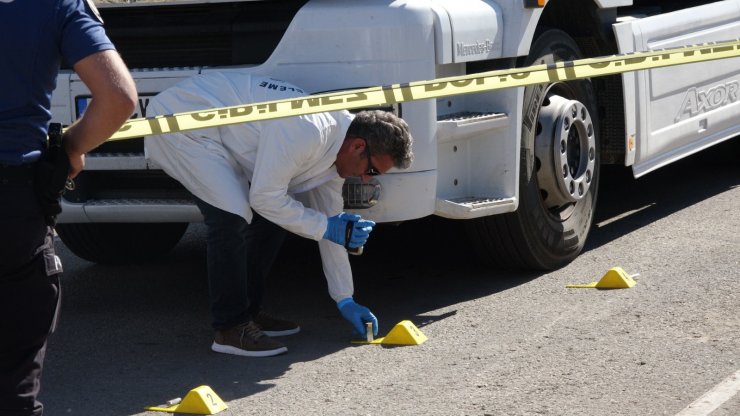 Pazar yerine silahlı saldırı; 1 ölü, 1 yaralı