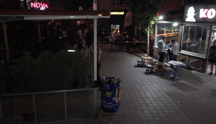 Silahlı kavgada husumetlisini başından vuran şüpheli, yakalandı