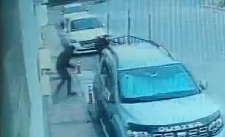 100 bin TL değerinde inşaat malzemesi çalıp, kaçtılar