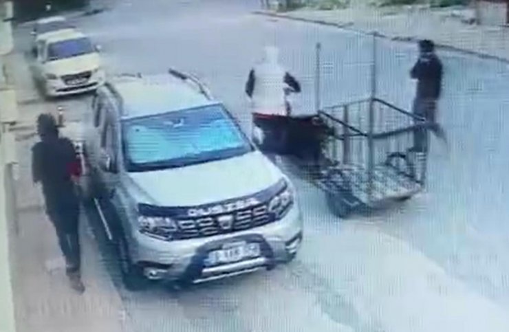 100 bin TL değerinde inşaat malzemesi çalıp, kaçtılar