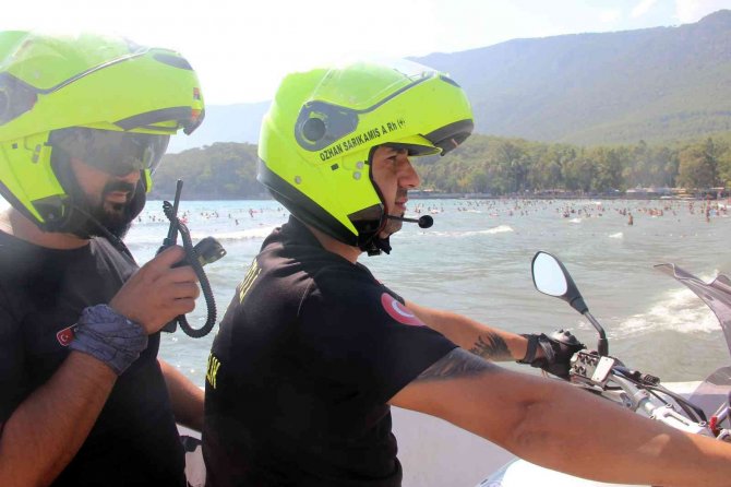 112 motorize ekipleri saniyelerle yarışıyor