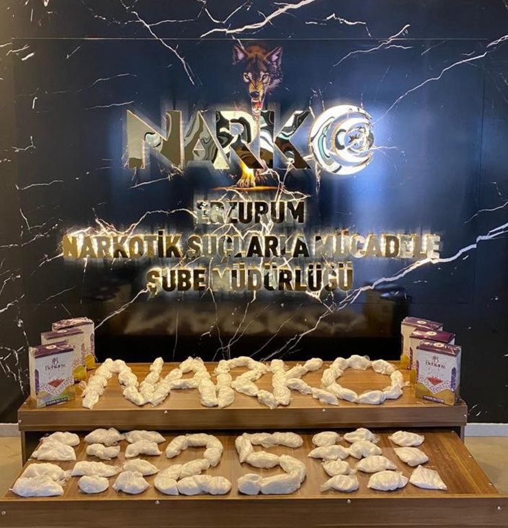 8 kilo uyuşturucu ile yakalanan 5 İranlı tutuklandı