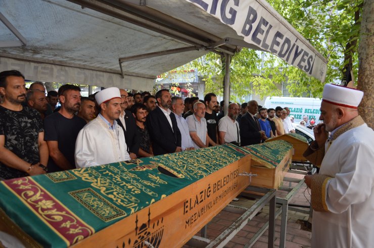 Eşinden sonra yeğeni ve 2 ağabeyini de defnetti